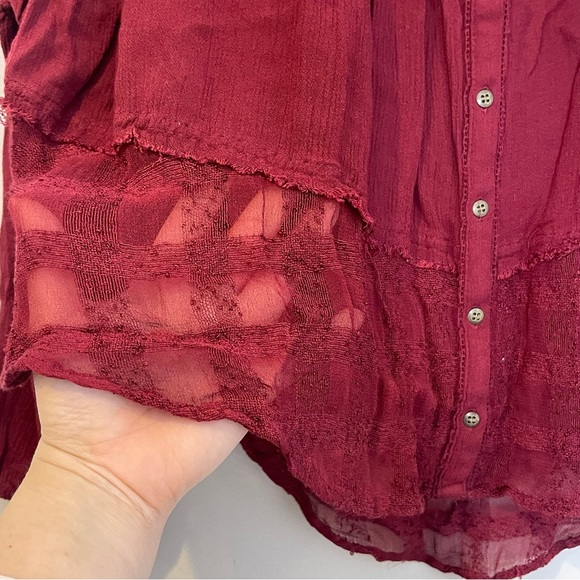 FREE PEOPLE Rainy Days Gauze Lace Oversized Boho Peasant Swing Top Burgundy M - Picture 10 of 13